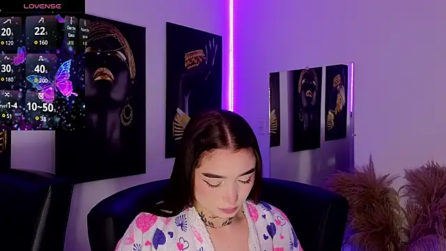 Snapshot of _brenna_hanson chatting on November 25, 2025, 7:03 pm brenna hanson online show from November 25, 2025, 7:03 pm