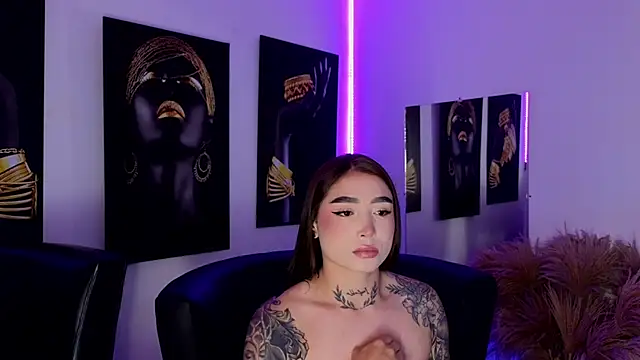 Snapshot of _brenna_hanson chatting on November 15, 2025, 7:07 pm brenna hanson online show from November 15, 2025, 7:07 pm