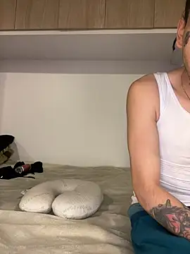 Snapshot of aangie__uwu chatting on March 2, 2025, 2:30 am aangie uwu online show from March 2, 2025, 2:30 am