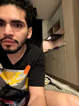 Snapshot of aangie__uwu chatting on December 2, 2025, 7:43 am aangie uwu online show from December 2, 2025, 7:43 am