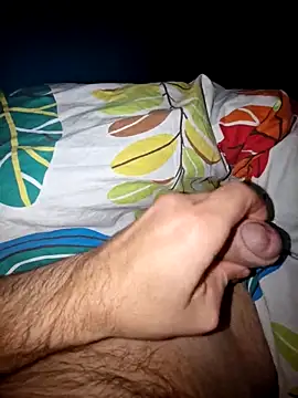 marckk19873 online show from October 17, 2025, 10:33 pm