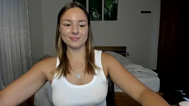 Snapshot of ThreeshaWhite chatting on June 25, 2026, 5:12 am ThreeshaWhite online show from June 25, 2026, 5:12 am