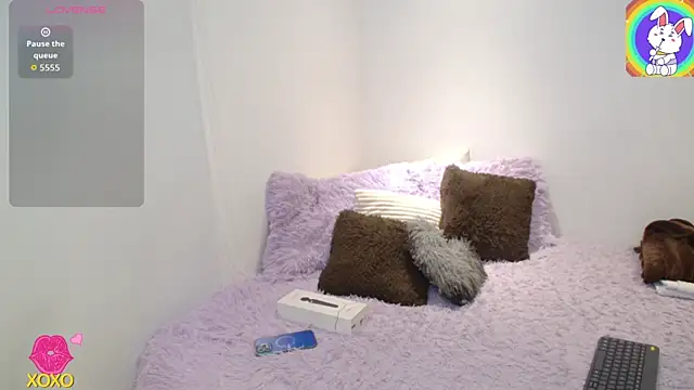 Maiaa evans online show from April 18, 2026, 1:19 am