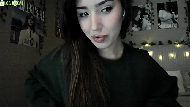 Anisawithlove online show from November 14, 2025, 7:23 am