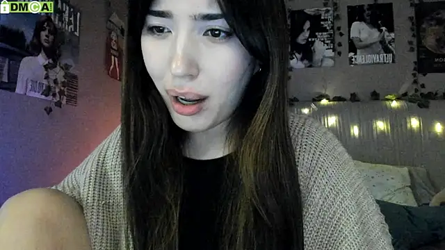 Anisawithlove online show from December 5, 2025, 5:55 pm