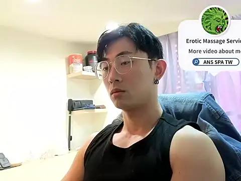 Snapshot of snakeheados chatting on February 12, 2026, 7:52 am snakeheados online show from February 12, 2026, 7:52 am