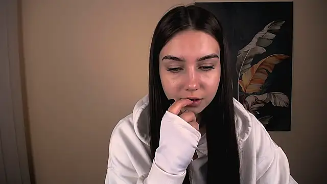 Lili magic online show from October 23, 2025, 9:41 am