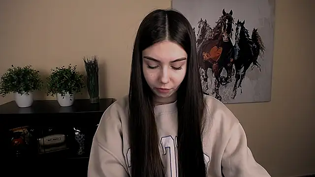 Lili magic online show from November 12, 2025, 8:51 am