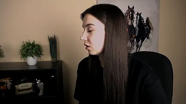 Lili magic online show from December 16, 2025, 9:57 am