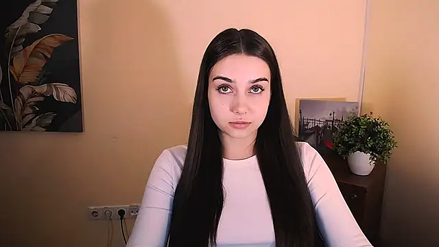 Lili magic online show from September 14, 2025, 12:16 pm