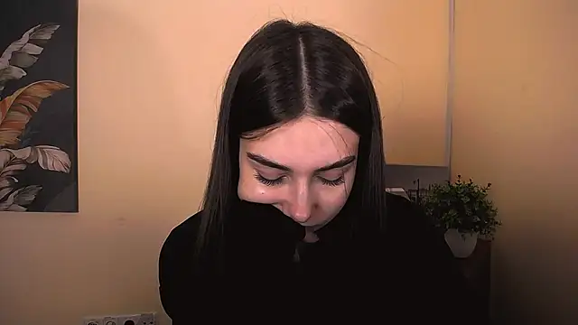 Lili magic online show from October 18, 2025, 7:21 am