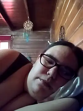 gatitabuena-90 online show from April 17, 2026, 9:45 am