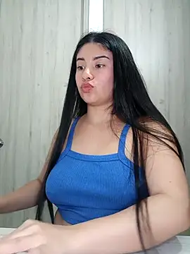 tara20  online show from October 29, 2025, 4:55 am