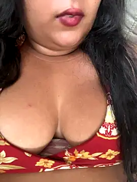 Snapshot of moreninhasaffa chatting on September 19, 2025, 6:45 pm moreninhasaffa online show from September 19, 2025, 6:45 pm