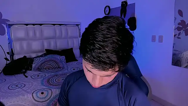 Niicky1  online show from February 26, 2025, 9:20 pm