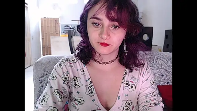 kitty22  online show from April 28, 2026, 2:32 pm