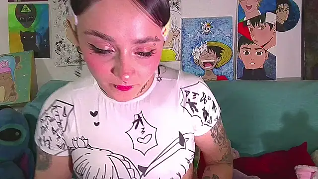 kitty22  online show from May 15, 2026, 1:42 pm