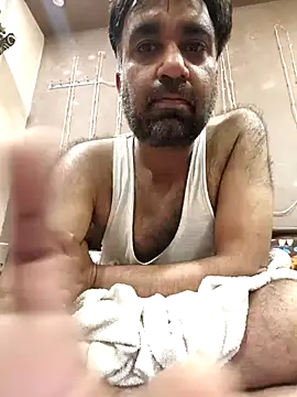 lund lol online show from April 26, 2026, 8:22 am