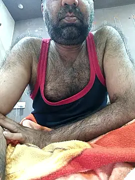 lund lol online show from November 11, 2025, 6:19 am