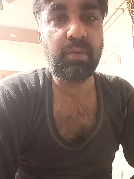 Snapshot of lund_lol chatting on February 12, 2025, 6:09 pm lund lol online show from February 12, 2025, 6:09 pm