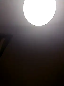 Snapshot of Treemandude chatting on December 20, 2025, 2:25 am Treemandude online show from December 20, 2025, 2:25 am