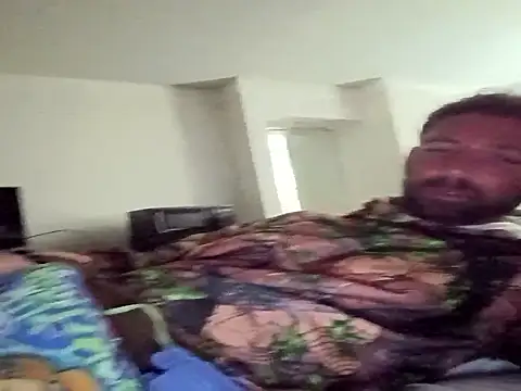 Snapshot of Treemandude chatting on October 30, 2025, 9:51 am Treemandude online show from October 30, 2025, 9:51 am