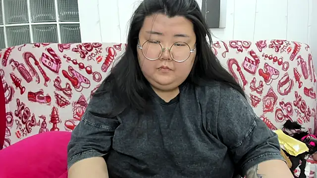 Snapshot of Nadine_asian chatting on June 26, 2026, 8:53 am Nadine asian online show from June 26, 2026, 8:53 am