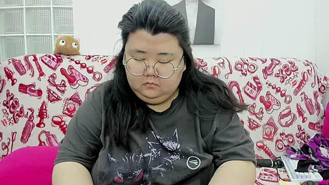Snapshot of Nadine_asian chatting on May 7, 2026, 1:21 am Nadine asian online show from May 7, 2026, 1:21 am