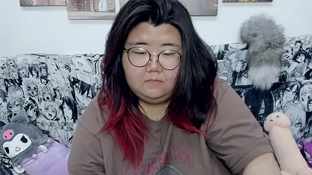 Snapshot of Nadine_asian chatting on December 21, 2024, 4:41 am Nadine asian online show from December 21, 2024, 4:41 am