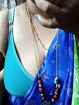 Snapshot of Omana-kutty chatting on February 14, 2025, 6:45 am Omana-kutty online show from February 14, 2025, 6:45 am