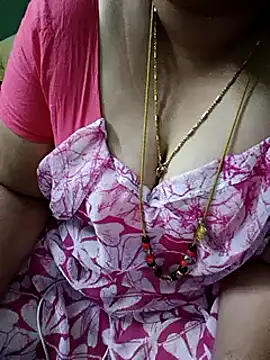 Snapshot of Omana-kutty chatting on February 24, 2025, 7:44 am Omana-kutty online show from February 24, 2025, 7:44 am