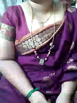 Snapshot of Omana-kutty chatting on January 28, 2025, 2:42 pm Omana-kutty online show from January 28, 2025, 2:42 pm