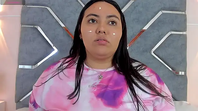 LucciaPorter online show from March 2, 2026, 2:02 pm