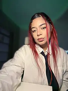 Snapshot of RavenM8 chatting on February 25, 2026, 12:55 am RavenM8 online show from February 25, 2026, 12:55 am