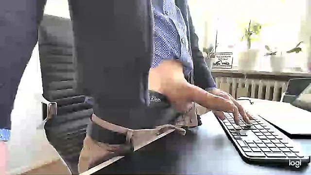 Snapshot of sperma_tributes chatting on February 17, 2025, 9:46 am sperma tributes online show from February 17, 2025, 9:46 am