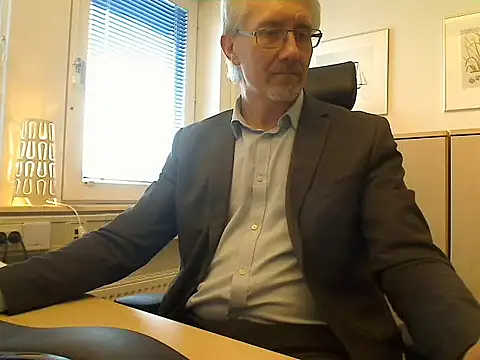 tom-swede online show from April 2, 2026, 12:56 pm