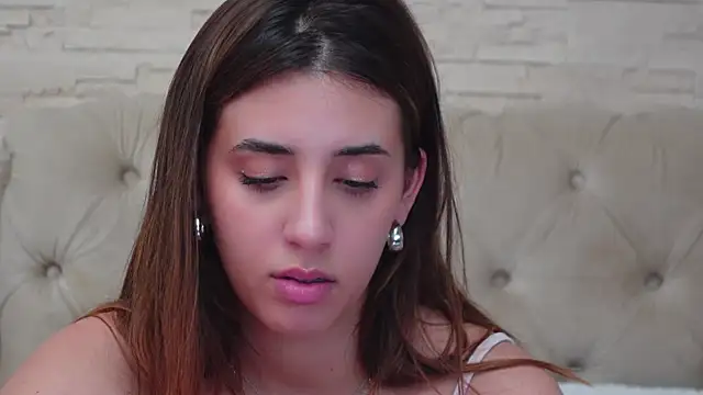 Snapshot of AlysaAngell chatting on March 2, 2025, 9:10 am AlysaAngell online show from March 2, 2025, 9:10 am