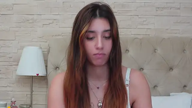 Snapshot of AlysaAngell chatting on March 3, 2025, 9:34 am AlysaAngell online show from March 3, 2025, 9:34 am