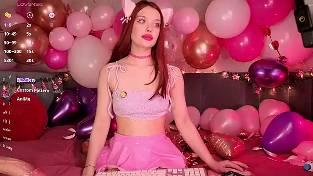 PrettyLilie online show from February 14, 2026, 3:12 pm