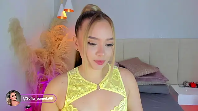 sofia pamela online show from January 6, 2026, 7:07 pm