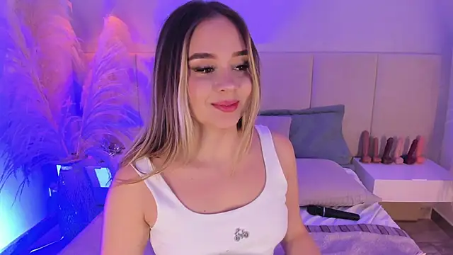 Snapshot of sofia_pamela chatting on February 27, 2025, 7:15 pm sofia pamela online show from February 27, 2025, 7:15 pm