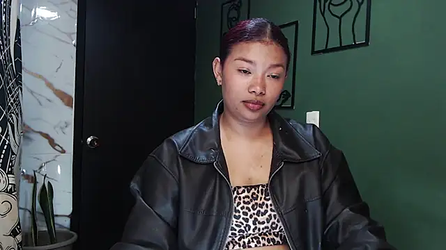 JadaRoberts online show from July 30, 2026, 3:27 am