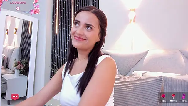 Snapshot of katrina_kaif_x chatting on March 24, 2026, 7:25 pm katrina kaif x online show from March 24, 2026, 7:25 pm