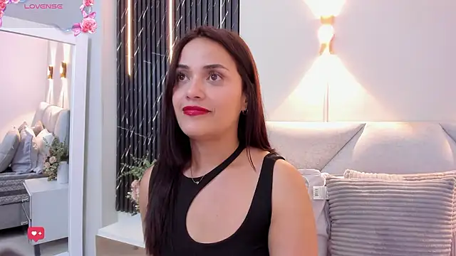 Snapshot of katrina_kaif_x chatting on March 21, 2026, 6:56 pm katrina kaif x online show from March 21, 2026, 6:56 pm