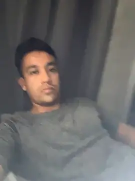 Snapshot of Magicerosxx69 chatting on November 6, 2025, 4:00 pm Magicerosxx69 online show from November 6, 2025, 4:00 pm