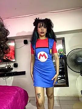 TheKing6ix9ine69 online show from November 1, 2025, 5:25 am