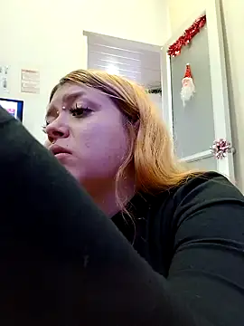 sara winehouse1 online show from December 9, 2024, 4:01 am