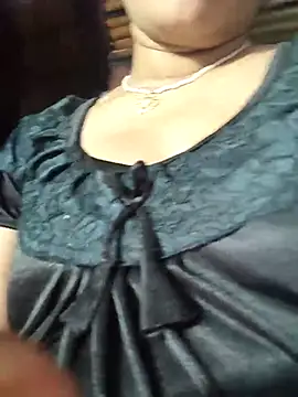 Snapshot of Ritasingh-0461 chatting on October 16, 2025, 3:37 am Ritasingh-0461 online show from October 16, 2025, 3:37 am