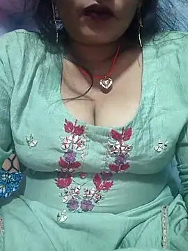 Snapshot of Ritasingh-0461 chatting on November 6, 2025, 2:10 pm Ritasingh-0461 online show from November 6, 2025, 2:10 pm