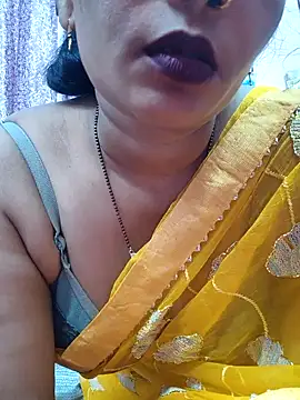 Snapshot of Ritasingh-0461 chatting on October 7, 2025, 4:35 am Ritasingh-0461 online show from October 7, 2025, 4:35 am